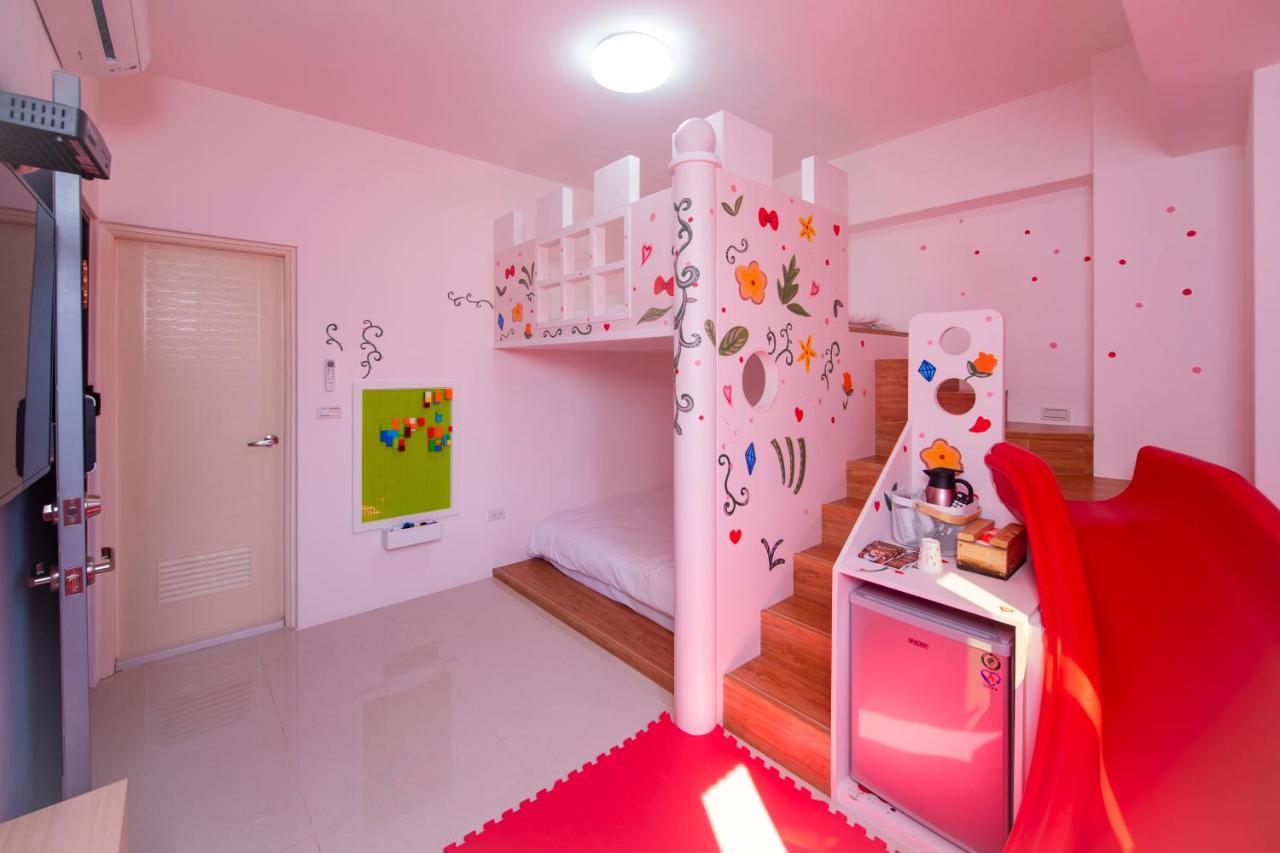Kids Heart Home Fengyuan Exterior photo